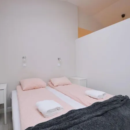 Daire Comfortable Victus Near The Railway Station By Renters Sopot