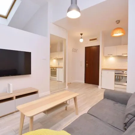 Daire Comfortable Victus Near The Railway Station By Renters *